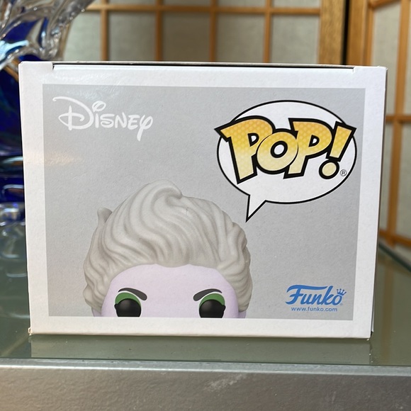 The Little Mermaid 2023 Ariel Funko Pop! Diamond Exclusive 1362 & Ursula 1364 - Picture 7 of 13